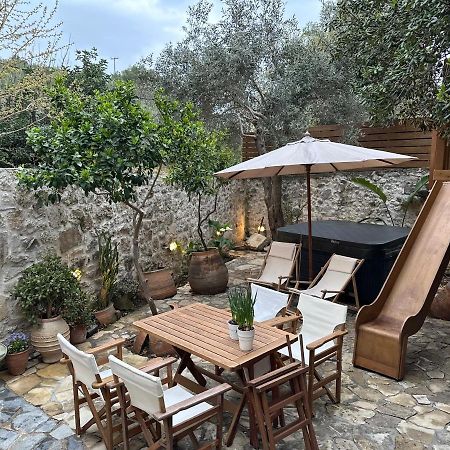 Mk Cottage With Breakfast And Jacuzzi Sarkhos Екстер'єр фото