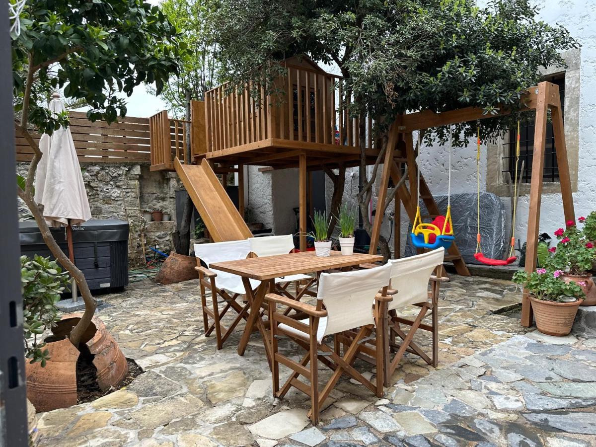 Mk Cottage With Breakfast And Jacuzzi Sarkhos Екстер'єр фото