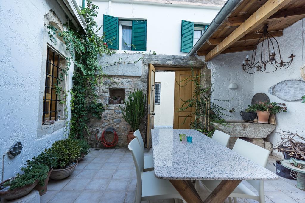 Mk Cottage With Breakfast And Jacuzzi Sarkhos Екстер'єр фото